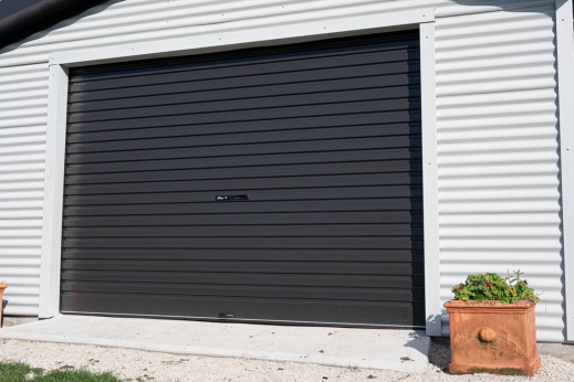 roller door thumbnail